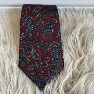 Yves Saint Laurent 100% Silk Paisley Tie